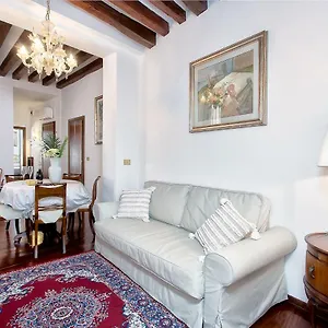 residenza-calle-larga-san-marco.hotelinveneto.com/